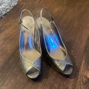 8.5 heel